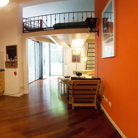 Avesella 9 * Bolonya