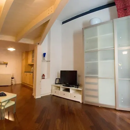 Avesella 9 شقة بولونيا